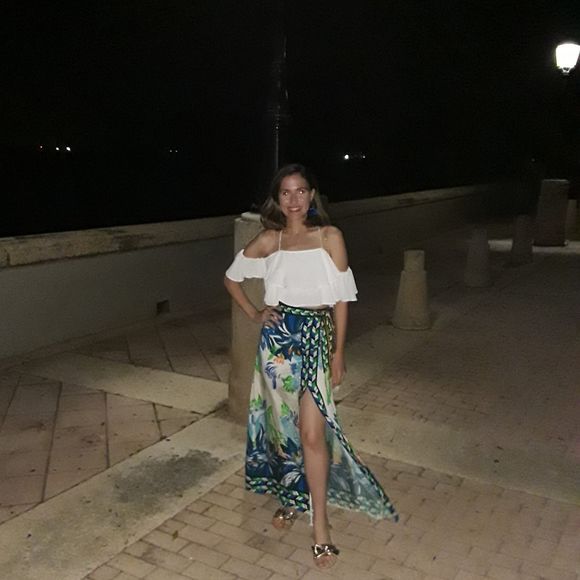 Meet your Posher, Analaura - Picture 1 of 1